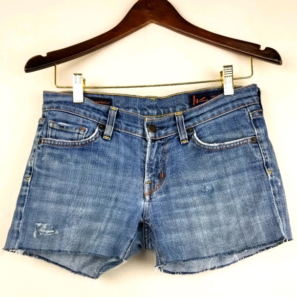Citizens Of Humanity Boho Distressed Jean Shorts - Picture 2 of 11